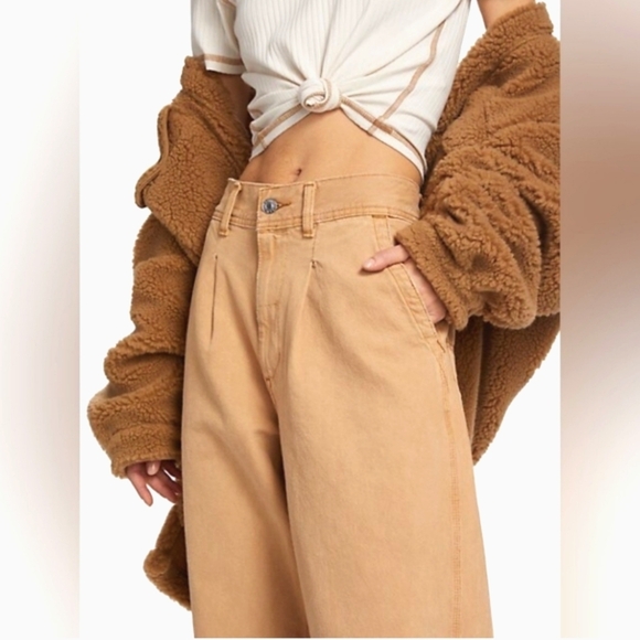 New Re/done Utility Loose Jeans In Washed Khaki - Picture 2 of 7